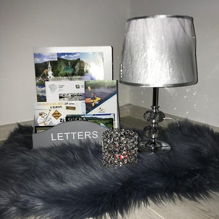 Apartman Kristina - Self Check In & Check Out Otočac Extérieur photo