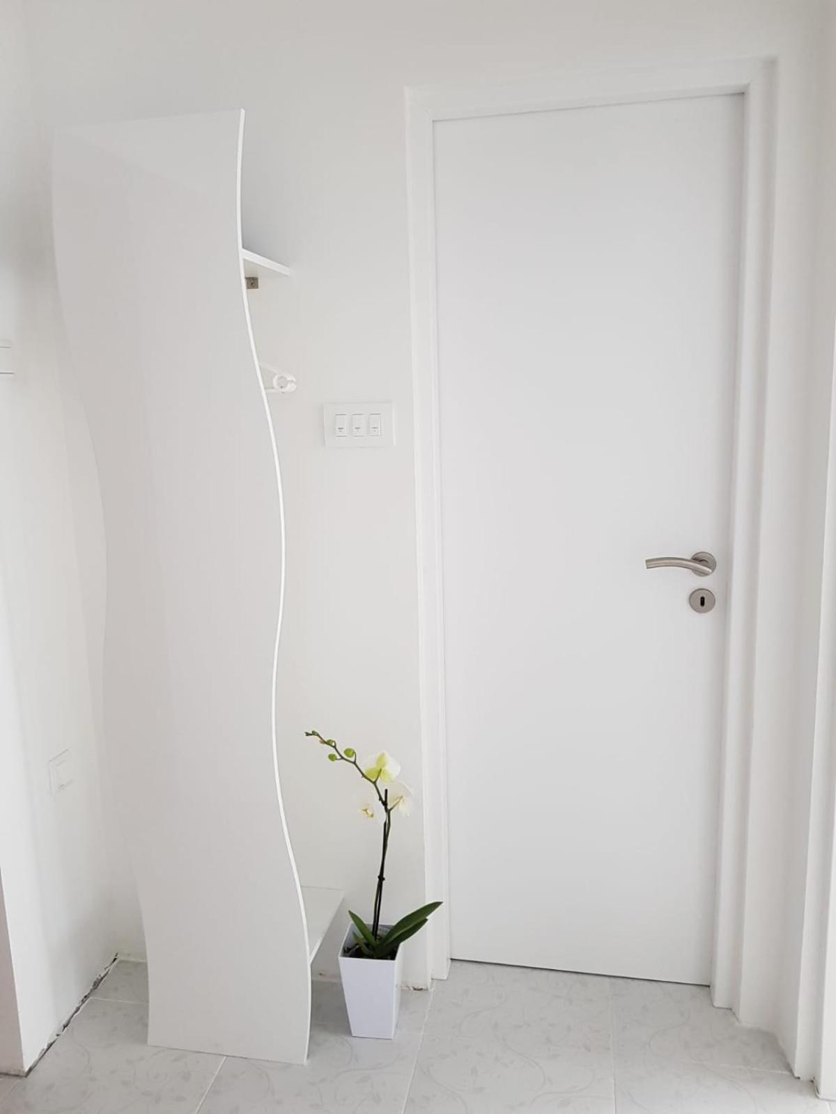 Apartman Kristina - Self Check In & Check Out Otočac Extérieur photo